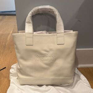 New York or Nowhere Tote